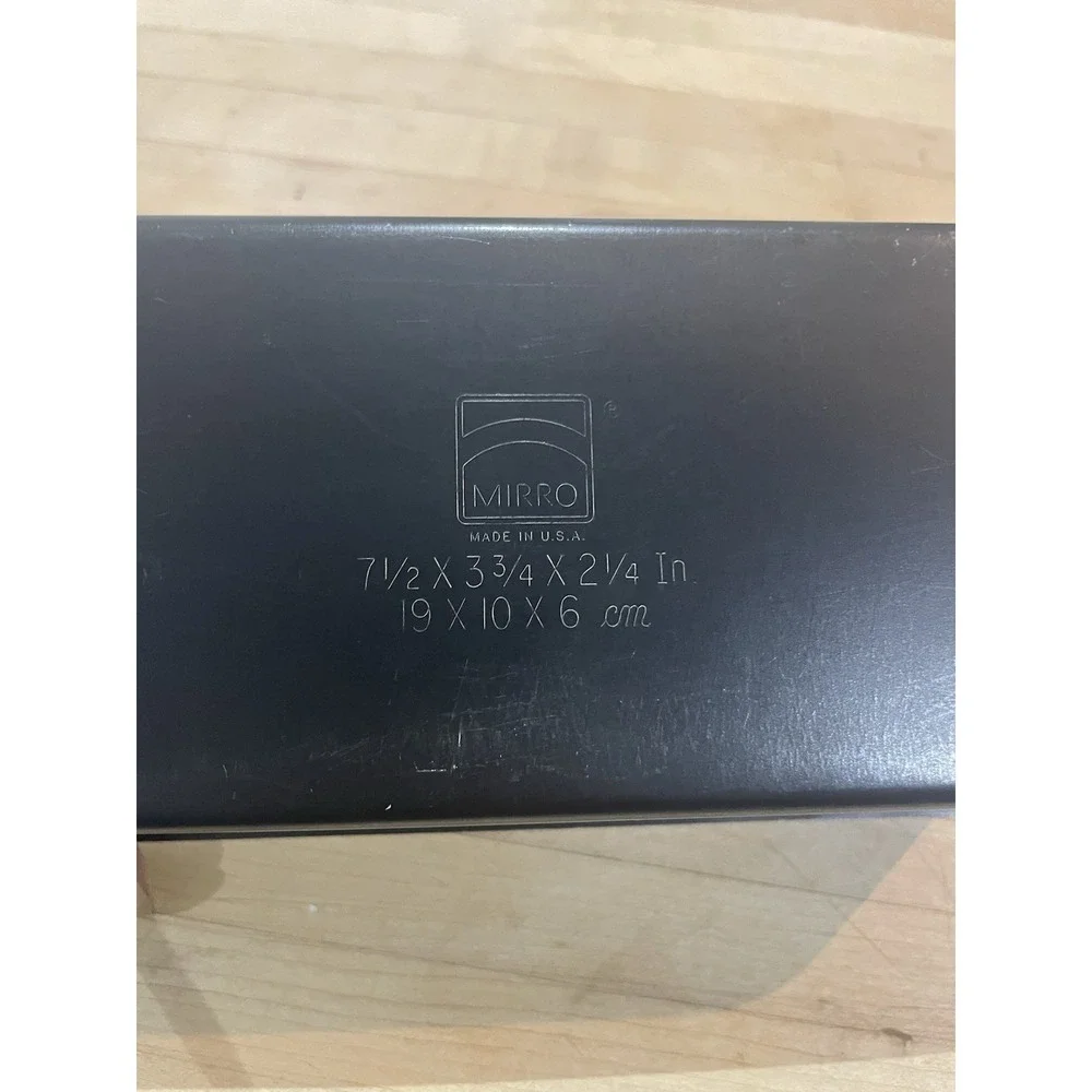 VTG MIRRO ALUMINUM Small Black RECTANGULAR Bread BAKING PAN Made In USA